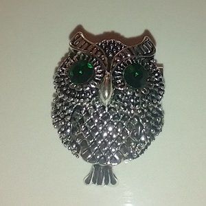 Delicate Owl Brooch